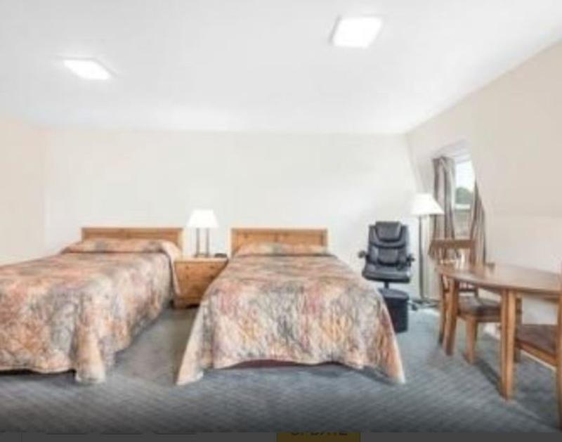 Travelodge By Wyndham ניו פילדלפיה מראה חיצוני תמונה